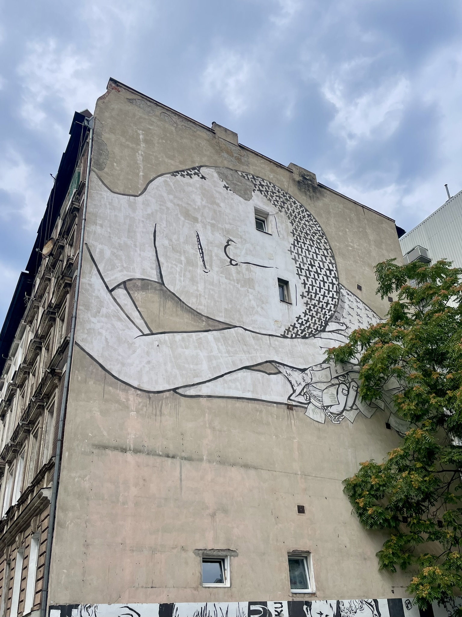A large mural in Nadodrze